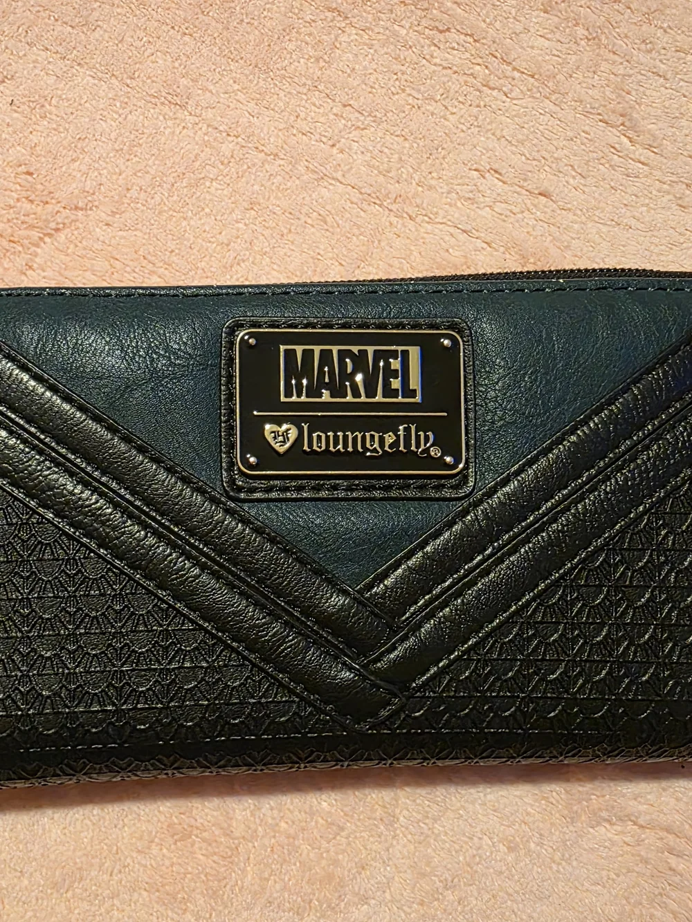 Loungefly Loki Handbag w/ Wallet